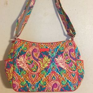 Vera Bradley Bags - Vera Bradley On The Go Vera Bradley Bags - Vera Bradley On The Go